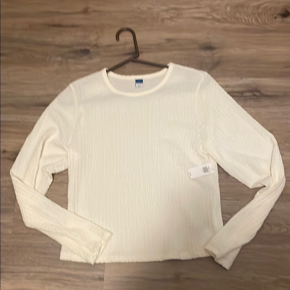 Women's White Long Sleeve Top